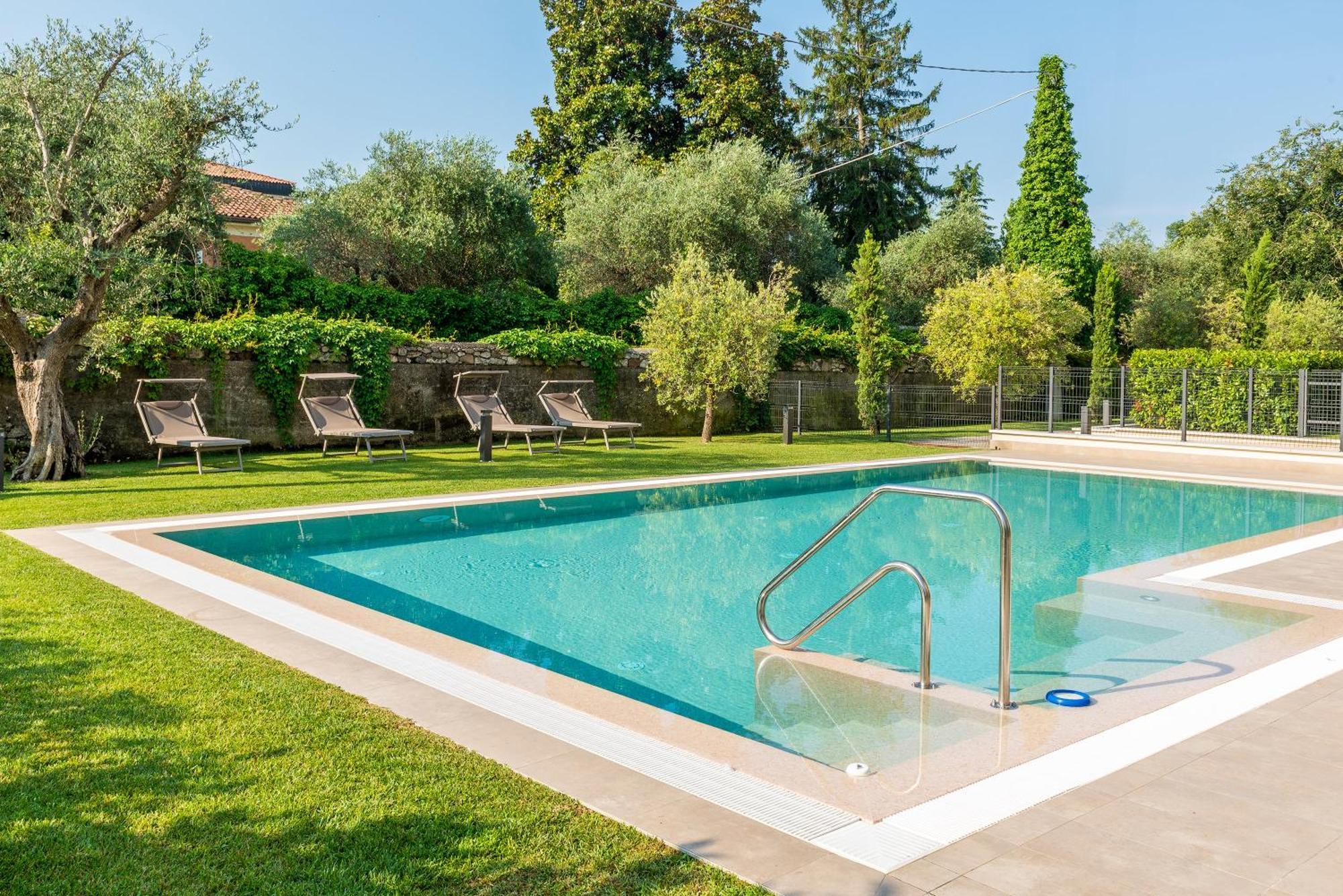 Lifestyle Apartments Dante Μπαρντολίνο Εξωτερικό φωτογραφία