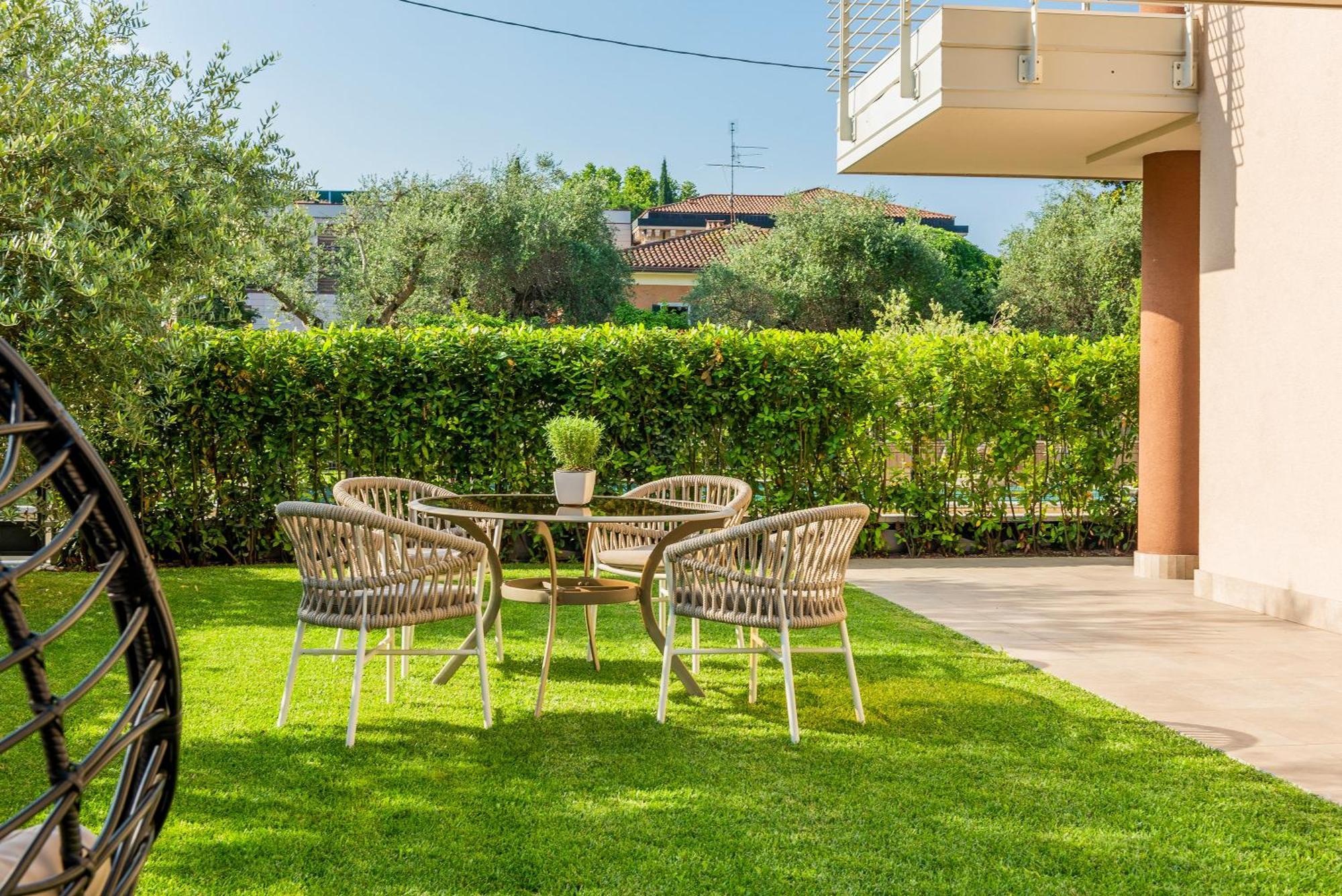 Lifestyle Apartments Dante Μπαρντολίνο Εξωτερικό φωτογραφία